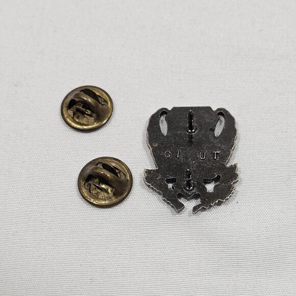 Vintage Vietnam Era Military USAF ROTC Double Eagle Collar Insignia Badge - Picture 2 of 4